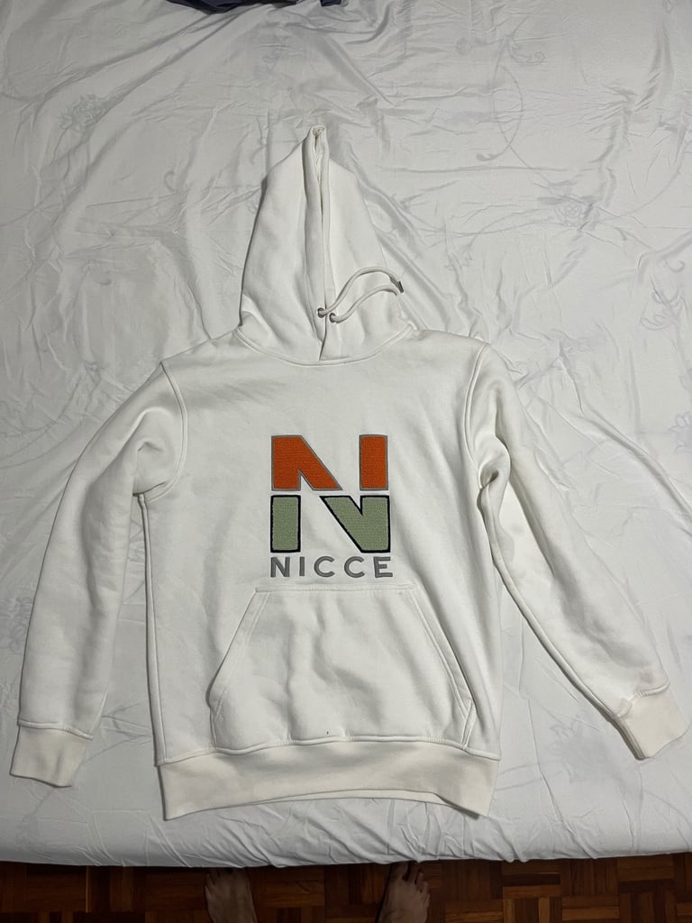 Carhartt Tommy Nudie Nicce hoodies jackets jeans M size