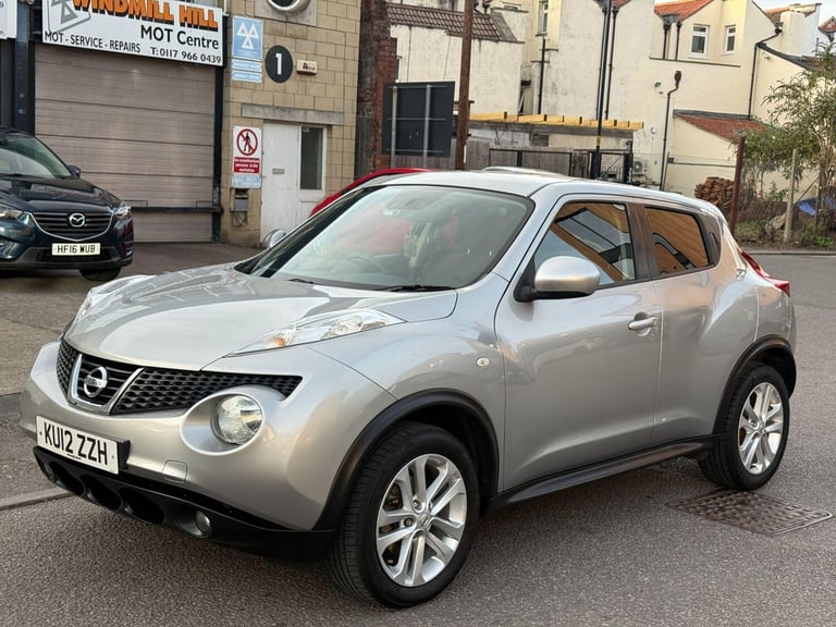 2012 Nissan Juke 1.6 Acenta 5dr [Premium Pack] HATCHBACK PETROL Manual