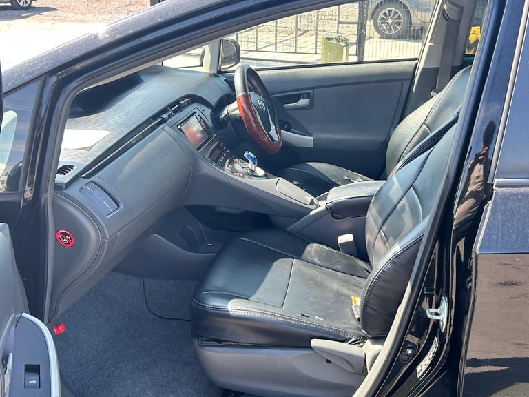 2011 Toyota Prius 1.8L PRIUS HYBRID PETROL Petrol