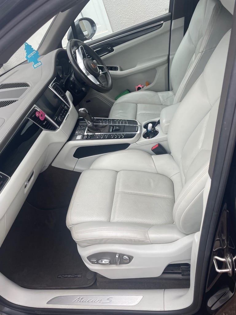 Porsche, MACAN, Estate, 2017, Semi-Auto, 2967 (cc), 5 doors
