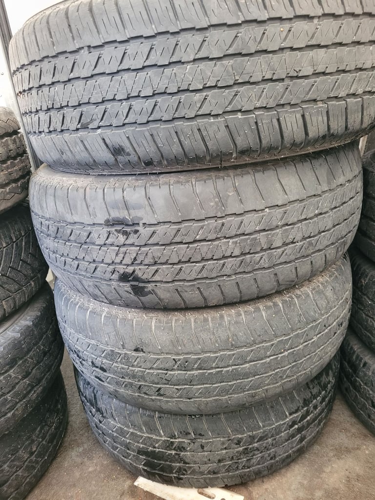image for 4x 265 60 18 4x4 tyres Bridgestone Dueler matching