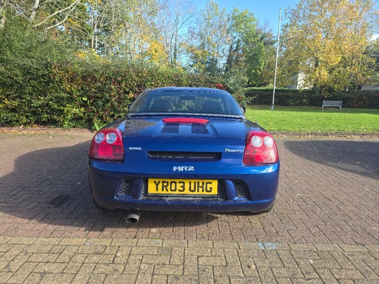 2003 Toyota MR2 Roadster (Facelift) – Hard Top Included
