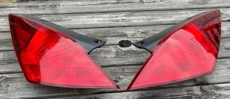 Nissan 350z rear lights