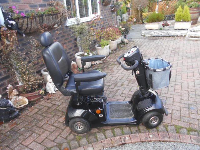 Compact 8mph mobility scooter