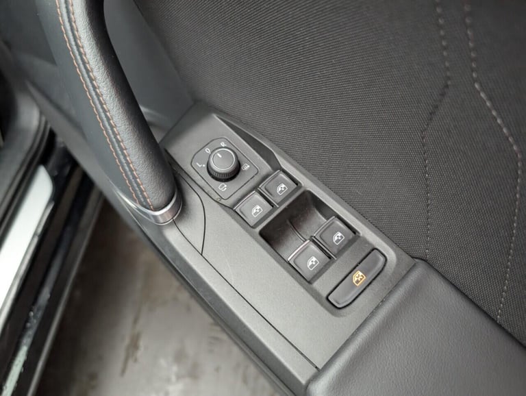 2021 Cupra Formentor 1.5 TSI V1 SUV 5dr Petrol DSG Euro 6 (s/s) (150 ps) 18IN ALLOY WHEELS + R P ...