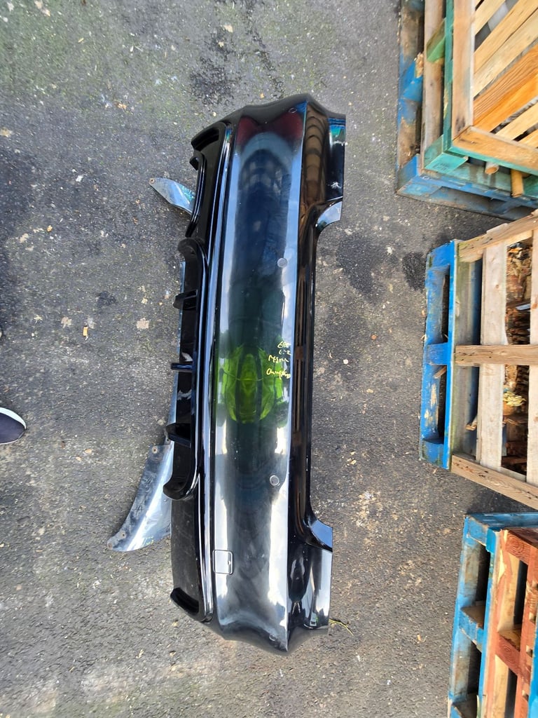 Bmw 1 Series E88 E82 REAR BACK BUMPER M SPORT SENSOR BREAKING PARTS