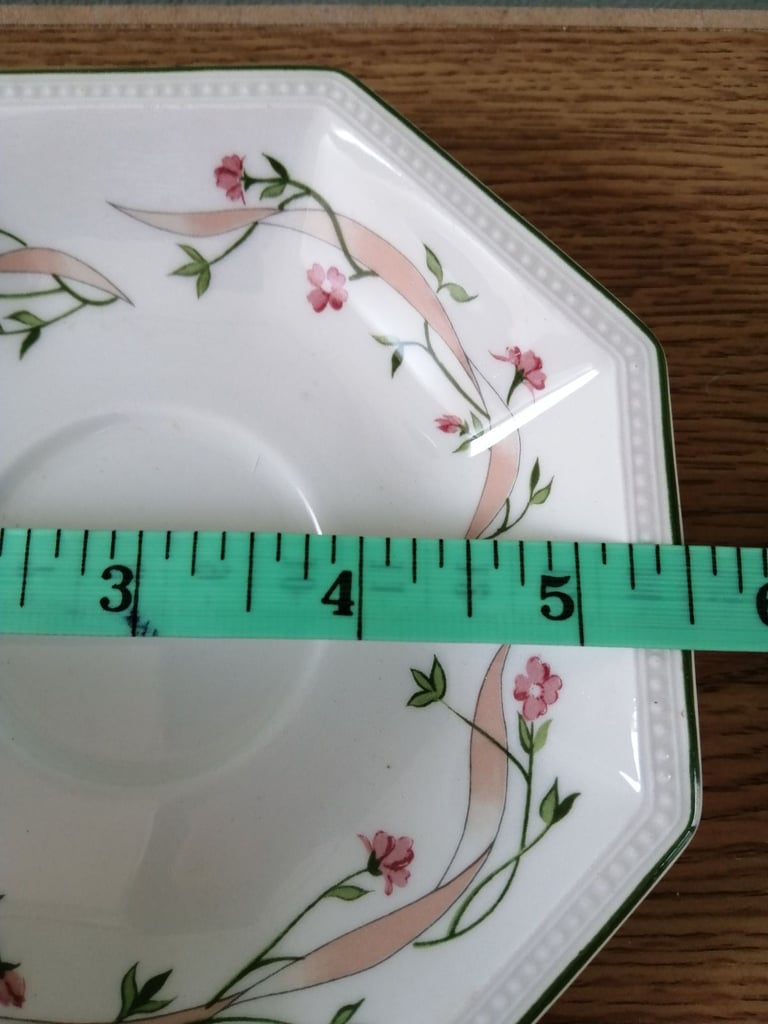 2 X ETERNAL BEAU CUPS & SAUCERS BY JOHNSON BROTHER    