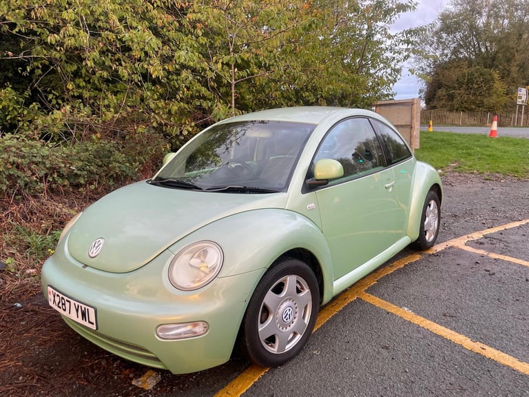 VW BEETLE 2.0 PETROL 2000 X REG 3 DOOR 1 OWNER GENUINE 70223 MOT MARCH 14TH 2026 SERVICE HISTORY