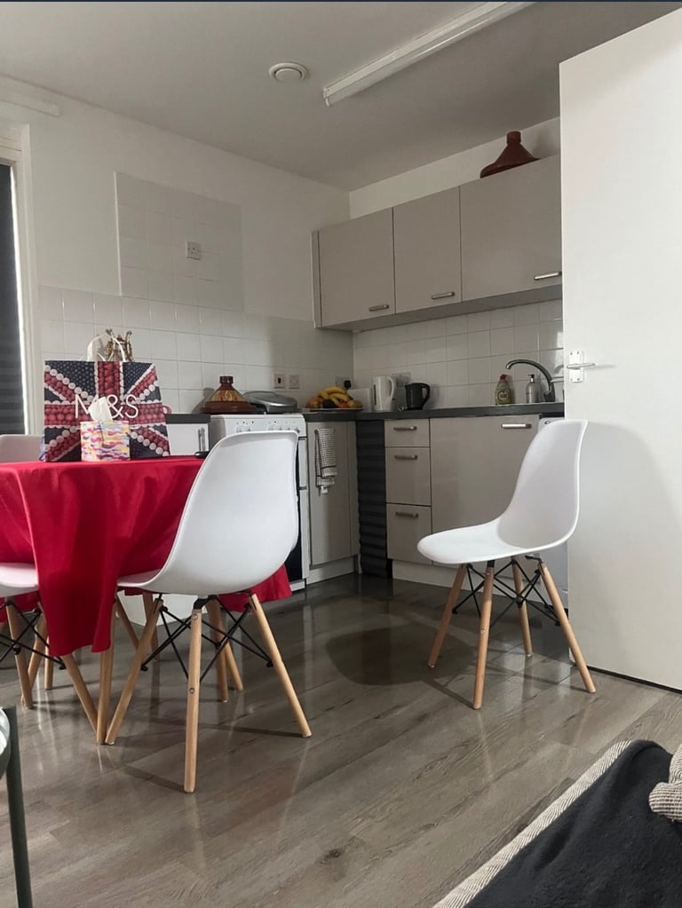 Flat To Share With Another Muslim Lady – Catford bridge station , Levisham London – £649/mon