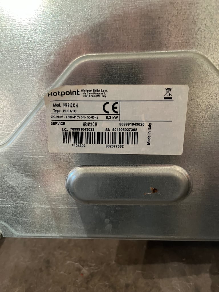 Hotpoint Ceramic Hob 58cm Black HR612CH 4 Ring 