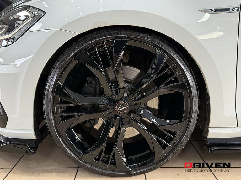MASSIVE SPEC! VOLKSWAGEN GOLF R 2.0 TSI MK7.5+ 520BHP STAGE 3 DSG+ FREE DELIVERY