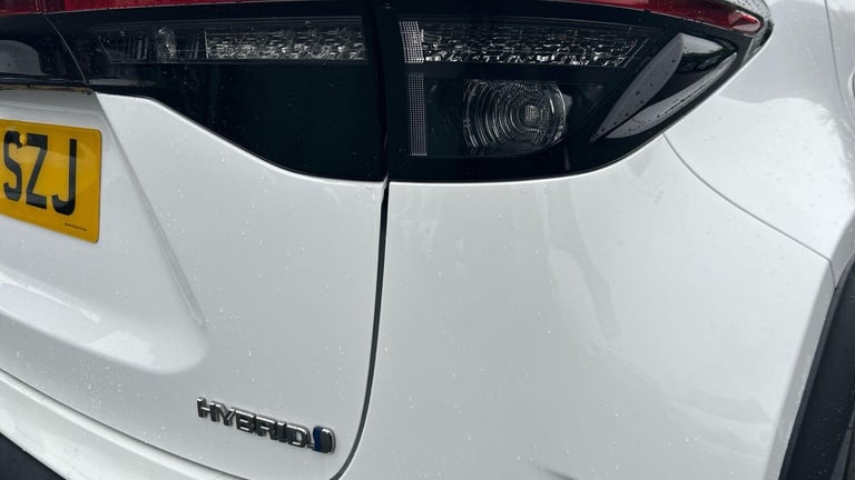 Toyota Yaris Cross 1.5 VVT-h Design SUV 5dr Petrol Hybrid E-CVT Euro 6 (s/s) (116 ps) Petrol/Ele...
