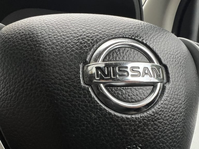 NISSAN NAVARA 2.3 dCi N-Guard 2019