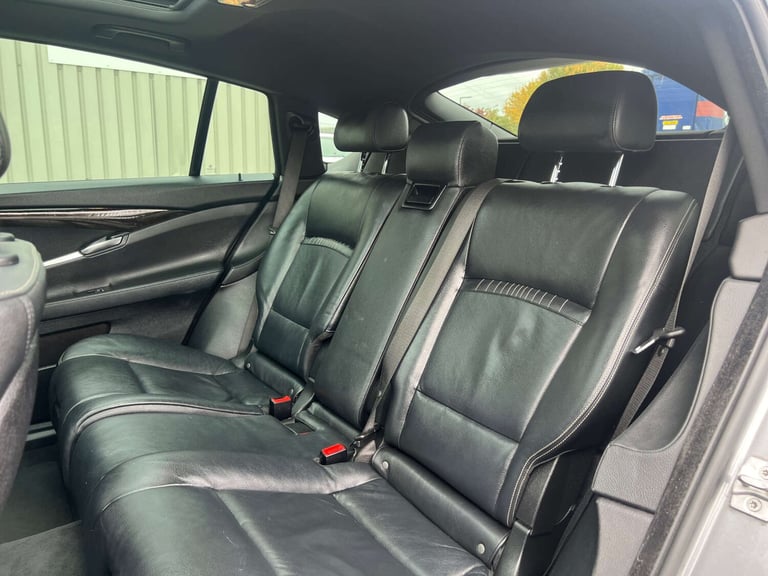 2015 BMW 5 Series 520d M Sport 5dr Step Auto HATCHBACK DIESEL Automatic