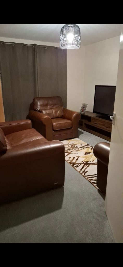 1bed flat in Wotton under edge 