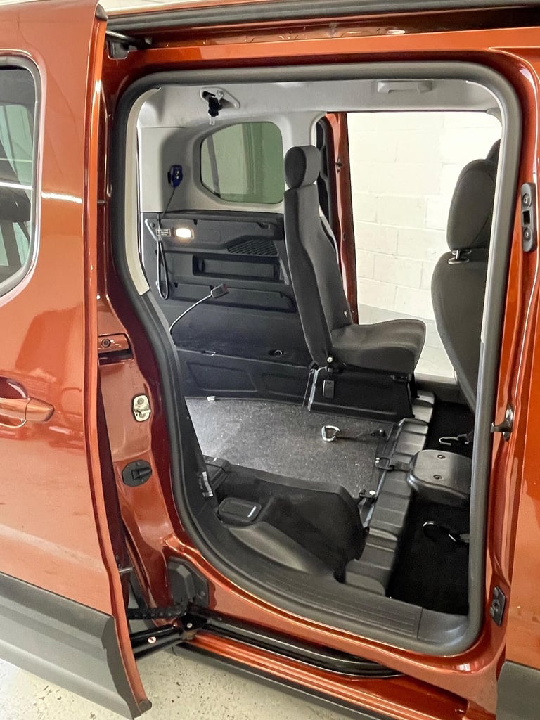 PEUGEOT RIFTER 1.5 WAV wheelchair accessible vehicle 2021