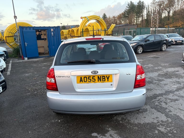 2005 Kia Cerato 1.6 LX 5dr AUTOMATIC - New Mot On sale - HATCHBACK Petrol Automatic