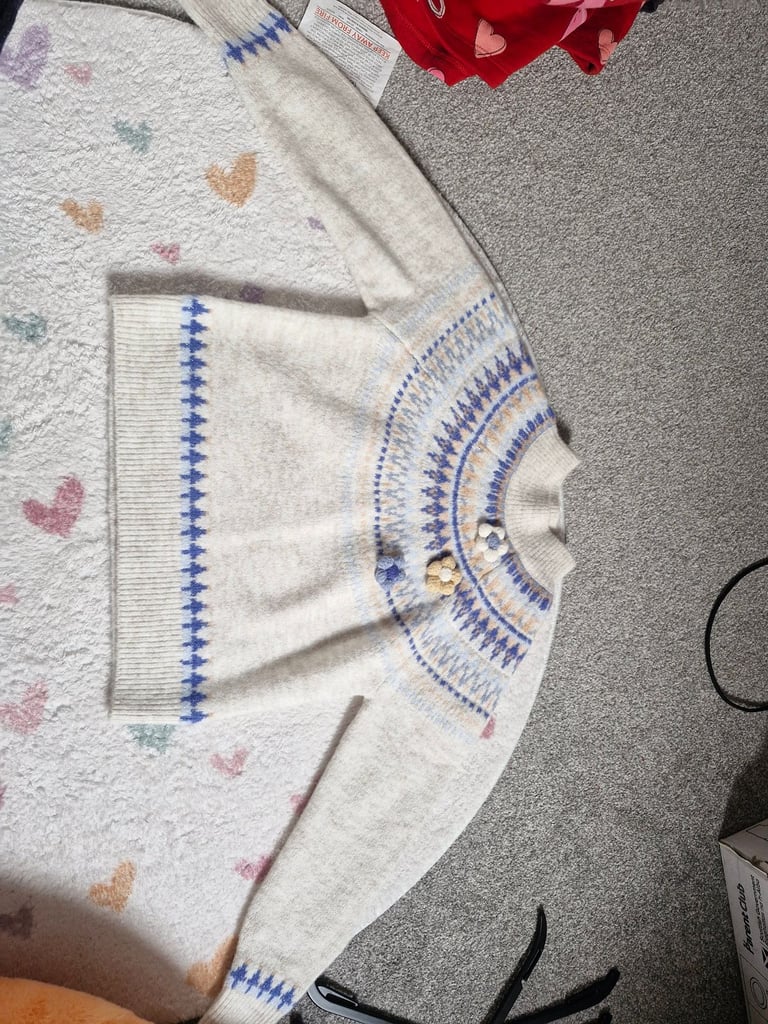 NEXT jumper 5-6 years brand new