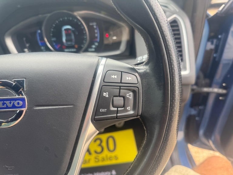 2014 Volvo XC60 2.0 D4 R-Design Euro 6 (s/s) 5dr ESTATE Diesel Manual