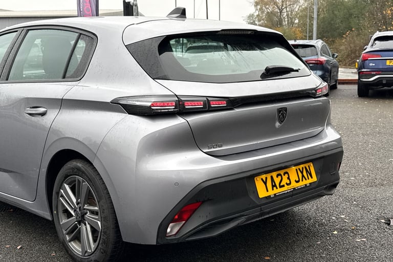 2023 Peugeot 308 1.2 PureTech Active Premium EAT Euro 6 (s/s) 5dr Hatchback Automatic