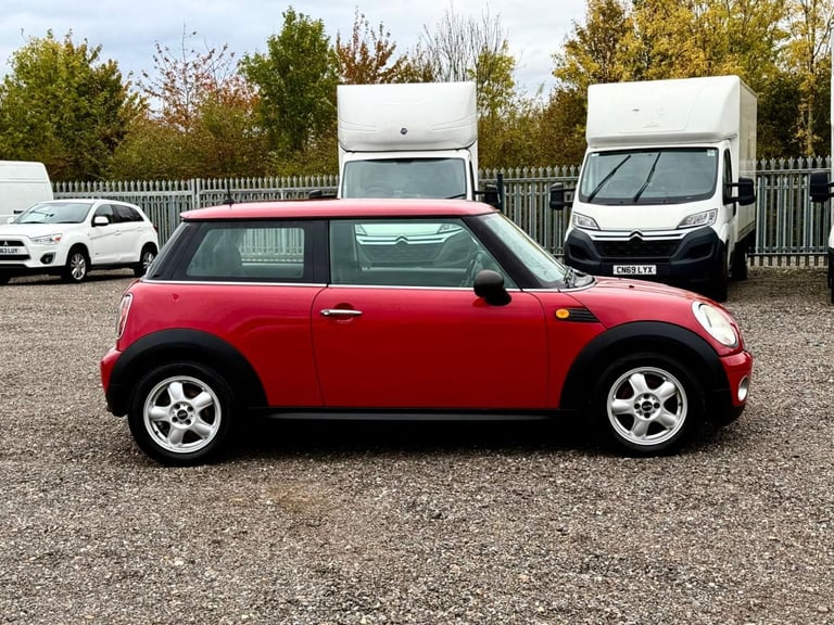 Mini Cooper 1.6 One Hatchback Red 2010