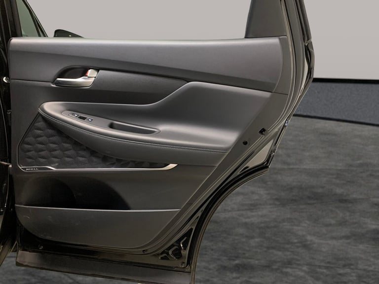 2023 Hyundai Santa Fe 1.6 TGDi Plug-in Hybrid Premium 5dr 4WD Auto ESTATE PETROL/ELECTRIC Automatic