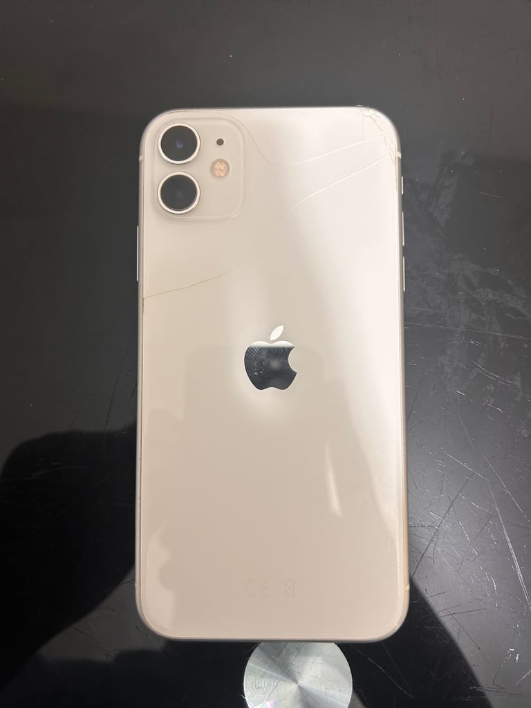 iPhone 11 White 64GB