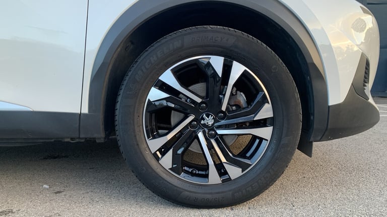 2021 Peugeot 2008 1.2 PureTech Allure SUV 5dr Petrol Manual Euro 6 (s/s) (100 ps) SUV Petrol Manual