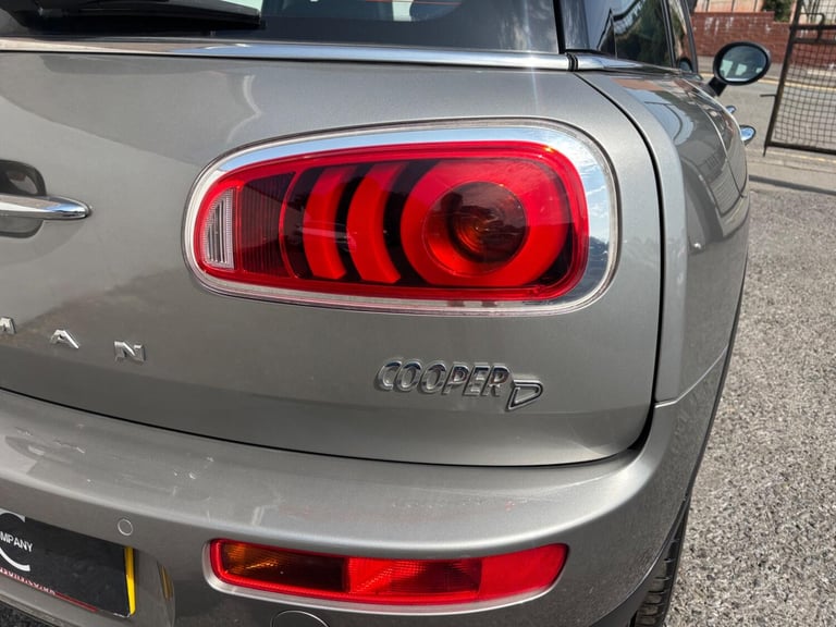 MINI CLUBMAN 2.0 Clubman Cooper D 2016