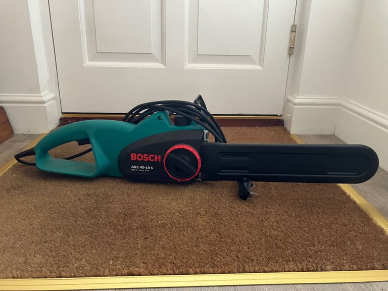 Bosch Electric Chainsaw
