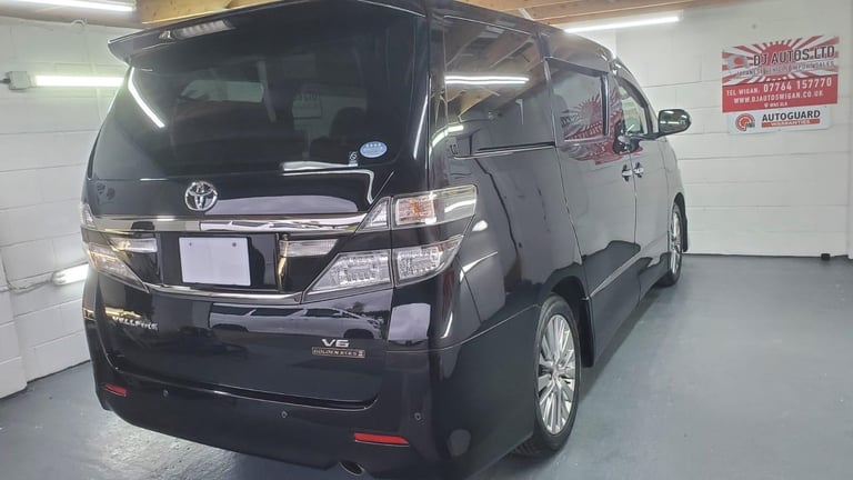  Toyota vellfire golden eyes II 3.5cc auto sunroofs 7 seats only 39k miles 2014
