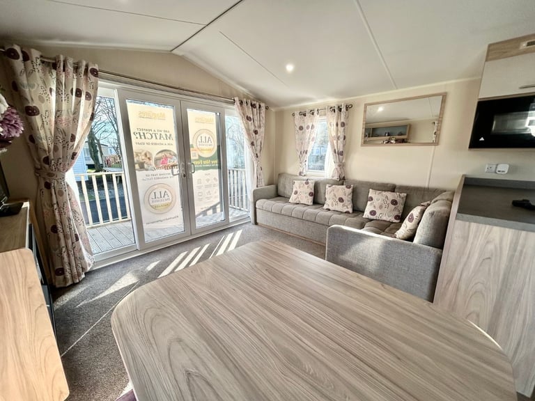 Stunning caravan, monthly payments leading to full ownership
