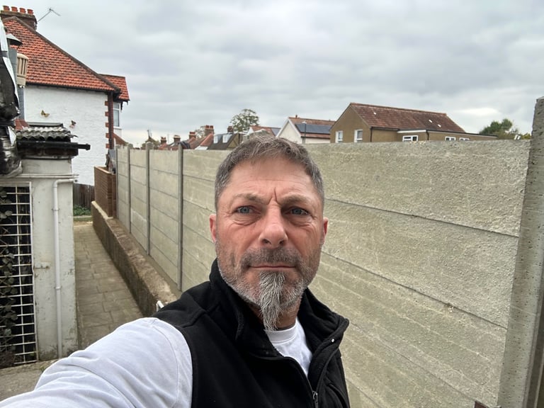 HANDY MAN 24/7 for ANY RESIDENTIAL AND COMMERCIAL REPAIRS (Painting, Carpentry,Tiling, Plumbing)