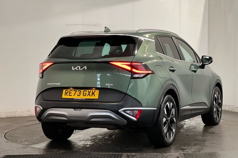 2023 73 KIA SPORTAGE 1.6 T-GDI 13.8KWH 3 SUV 5DR PETROL PLUG-IN HYBRID AUTO AWD 