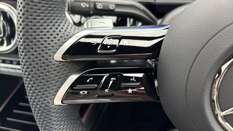 2025 Mercedes-Benz EQA 250+ 140kW AMG Line Prem Plus 70.5kWh 5dr Auto Electric Hatchback Hatchbac...