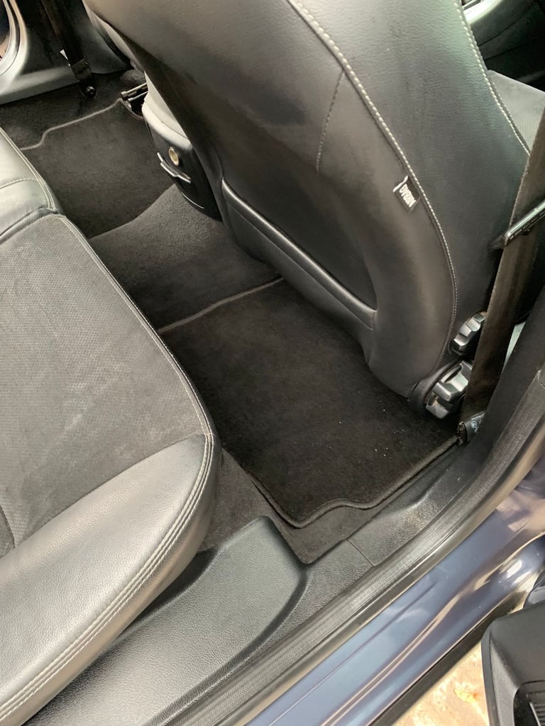 Ford, MONDEO, Hatchback, 2012, Manual, 1997 (cc), 5 doors
