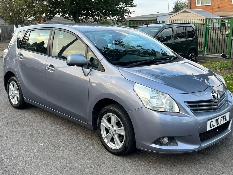 2010 Toyota Verso 1.6 V-matic TR 5dr MPV Petrol Manual
