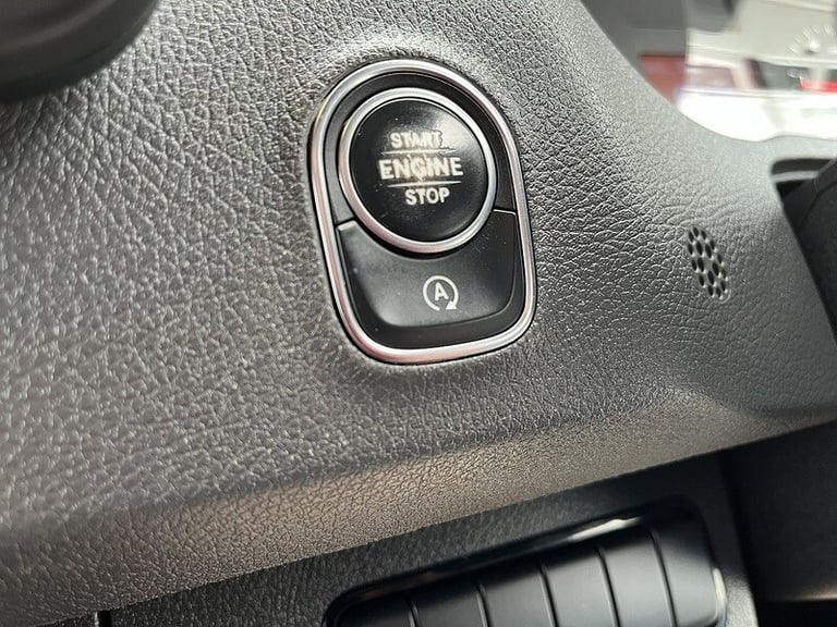 2022 Mercedes-Benz Sprinter 3.5t H1 Premium Van PANEL VAN DIESEL Manual
