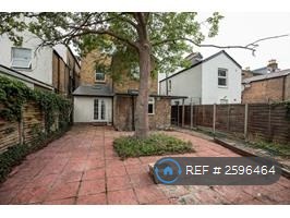 1 bedroom in Kingston Upon Thames, Kingston Upon Thames, KT1 (#2596464)