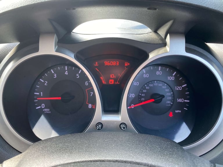 2011 Nissan Juke 1.6 Juke Acenta 5dr SUV Petrol Manual