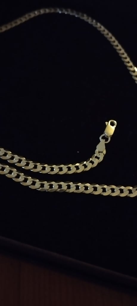 £35 sterling silver chain 