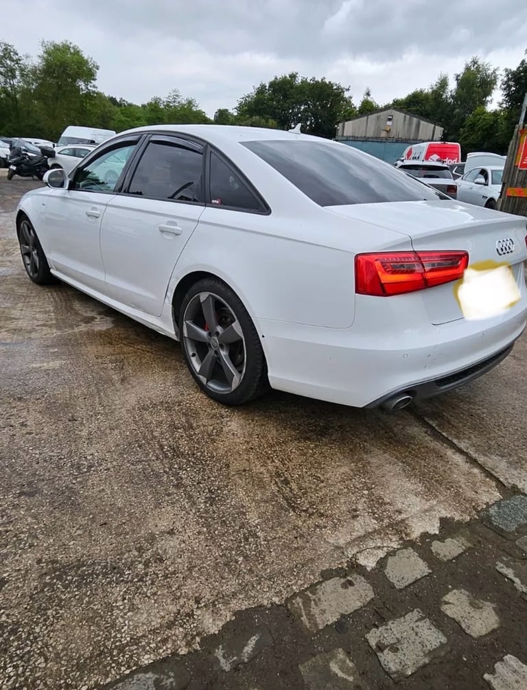 Audi a6 c7 2.0 tdi 2013 white BREAKING FOR PARTS 
