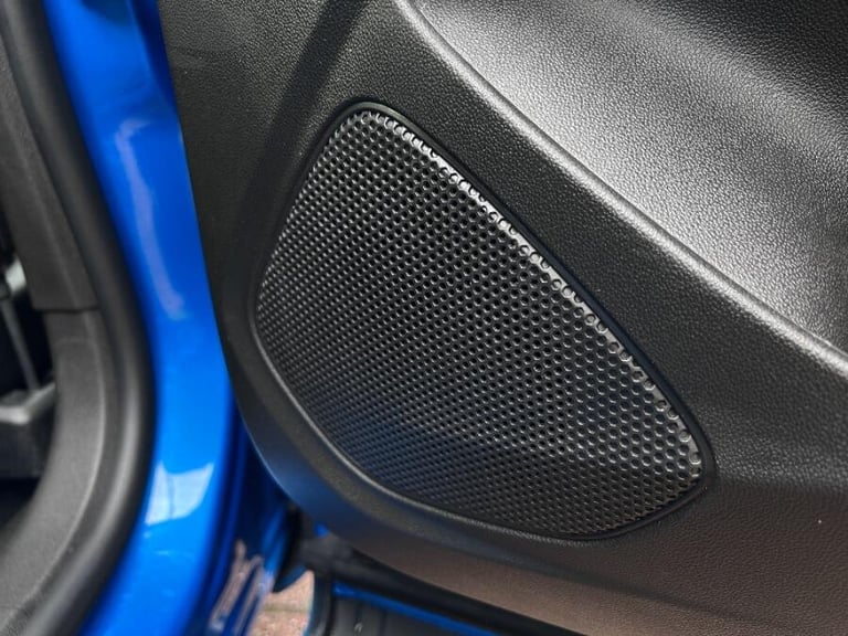 2023 Vauxhall Crossland X 1.6 14.2kwh Ultimate Suv 5dr Petrol Plug In Hybrid Auto Euro 6 (s/s) (2...