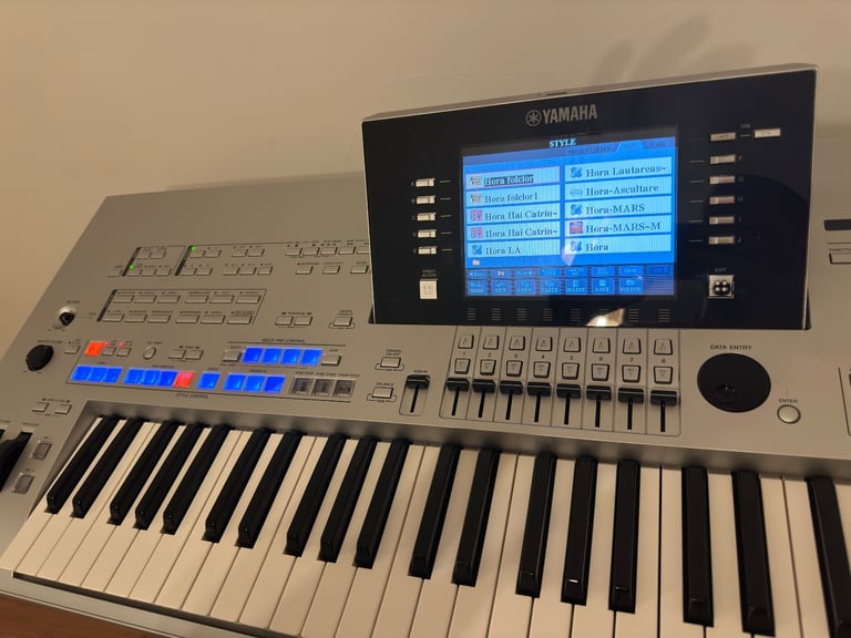 image for Yamaha tyros 4 with 1024 mb memory expansion