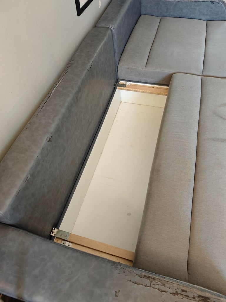 Large 3 Seater Reversible L Shaped Sofa Bed with Storage