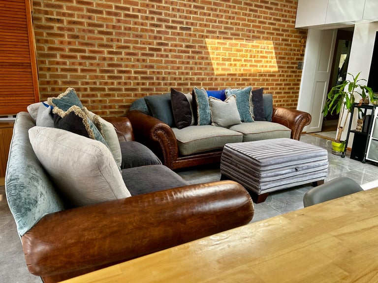 Tetrad Northwood Leather Sofa and Footstool Set ( delivery ) 
