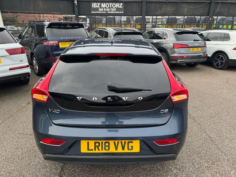 2018 Volvo V40 2.0 D2 Momentum Nav Plus Auto Euro 6 (s/s) 5dr Hatchback Diesel Automatic