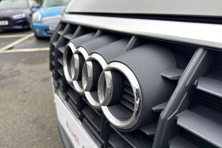 2022 Audi Q3 Technik 35 TFSI  150 PS S tronic SUV PETROL Automatic