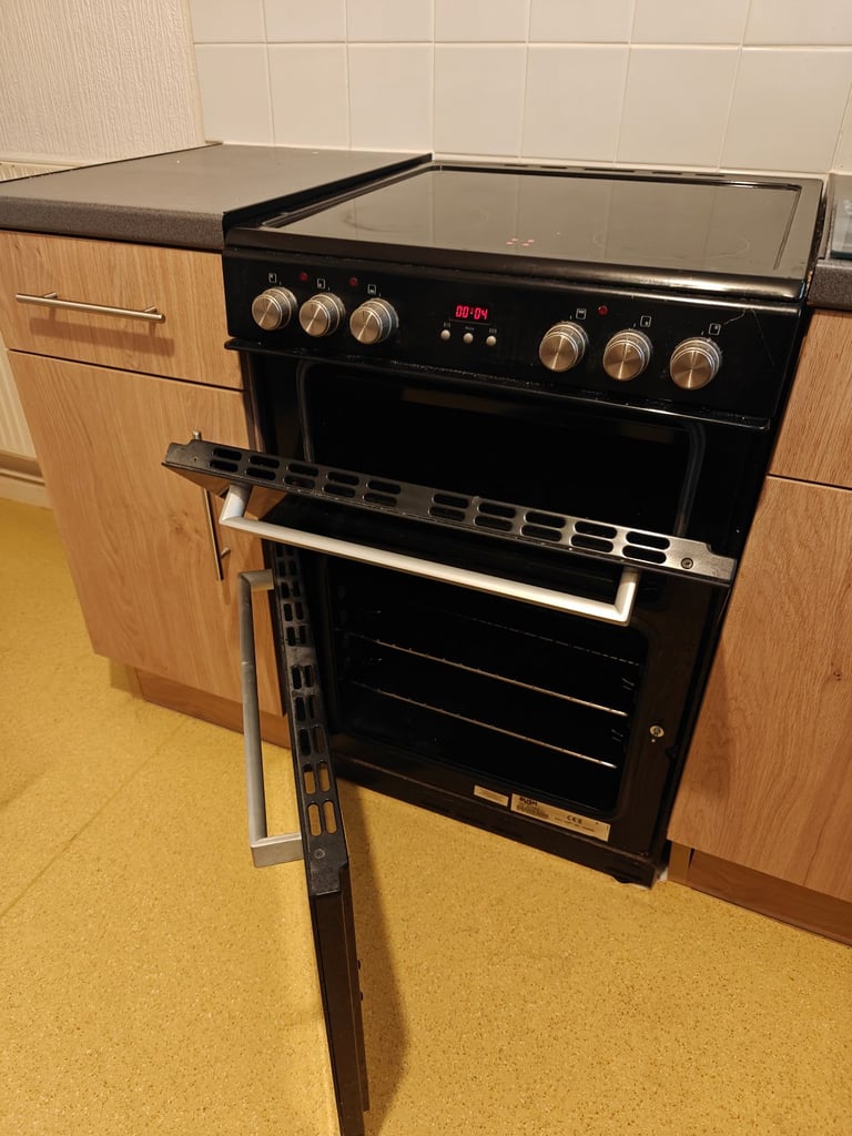 image for House Clearance: Bush Electric Double Oven with Hob