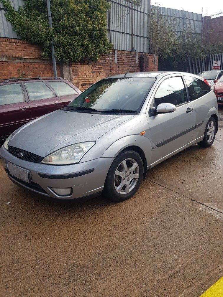 image for Silver Ford Focus MK1 1.6 2 Door